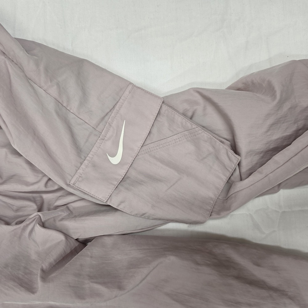 Nike Sportswear Essential High Rise Woven Cargo Pants DO7209-019 Womens  Size XL - Picture 6 of 9